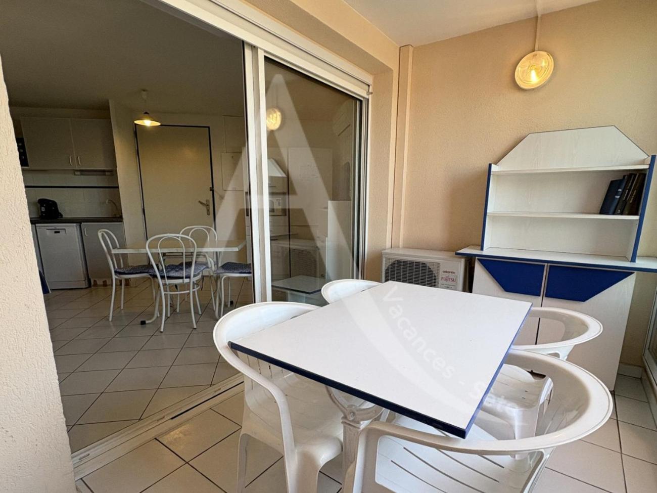 1 Chambre, Dernier Etage Avec Asc, Clim, Res Avec Piscine Appartement Sète